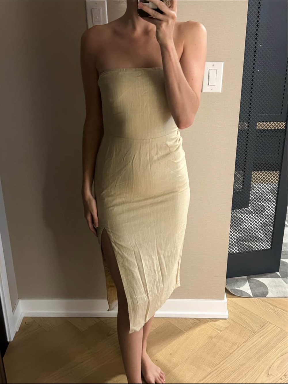SNDYS the label Strapless linen Midi Dress in Light Beige